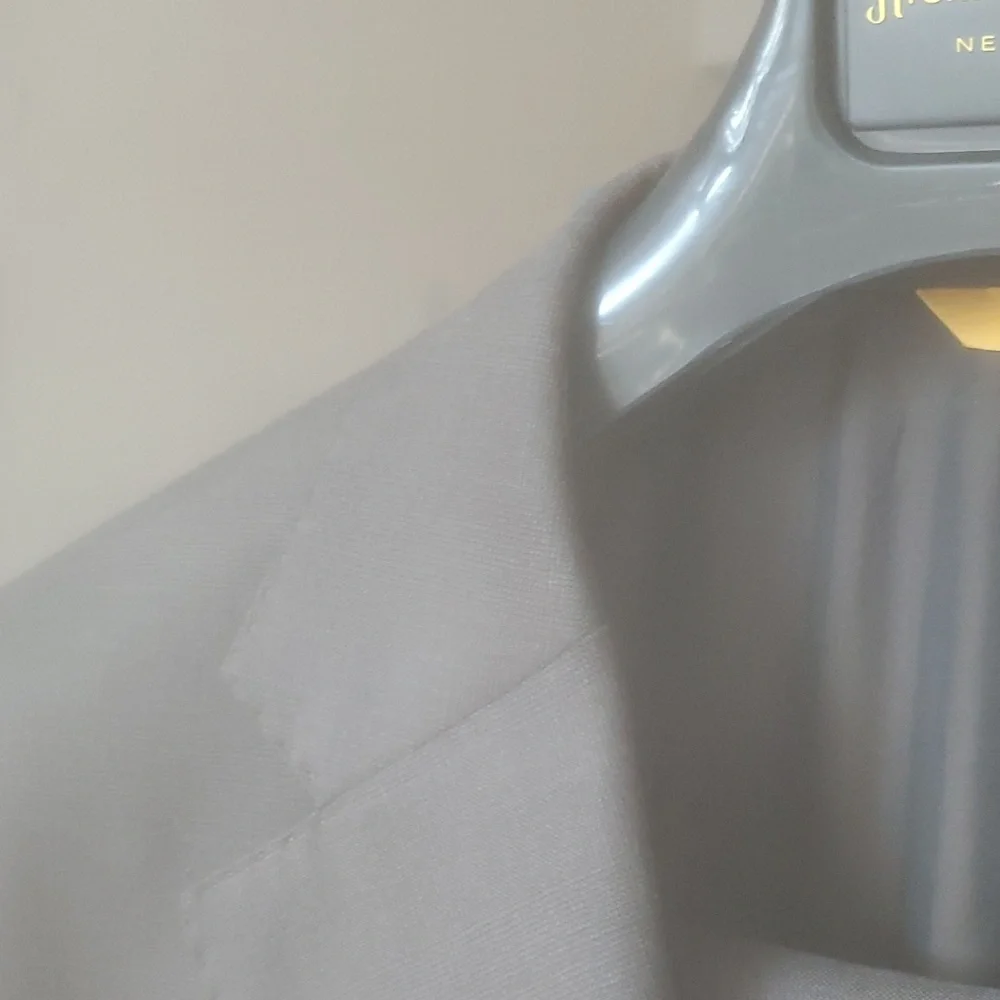 suit, 42 R - Picture 2 of 3